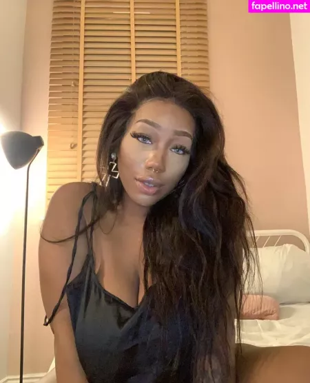 Effyflamelondon OnlyFans Thumbnail #fgJh6cDCSd