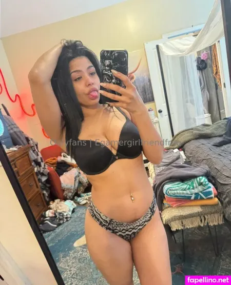 Egamergirlfriendfree OnlyFans Thumbnail #Ko8igVwXQv