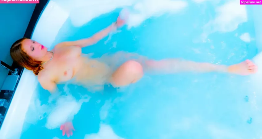 Eggs Out OnlyFans Thumbnail #1E7hy6i0Kk