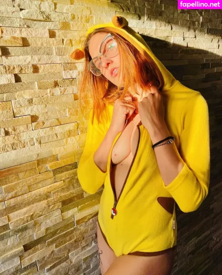 Eggs Out OnlyFans Thumbnail #oqC3Rzspjx