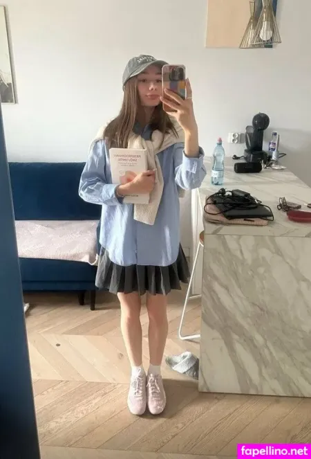 Egirlclara OnlyFans Thumbnail #X57s08AJbR