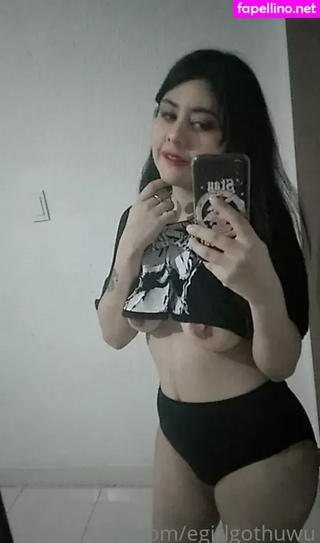 Egirlgothuwu OnlyFans Thumbnail #yeS27g2Hpi