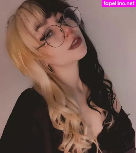 Egirls OnlyFans Thumbnail #ZekbicY3bQ