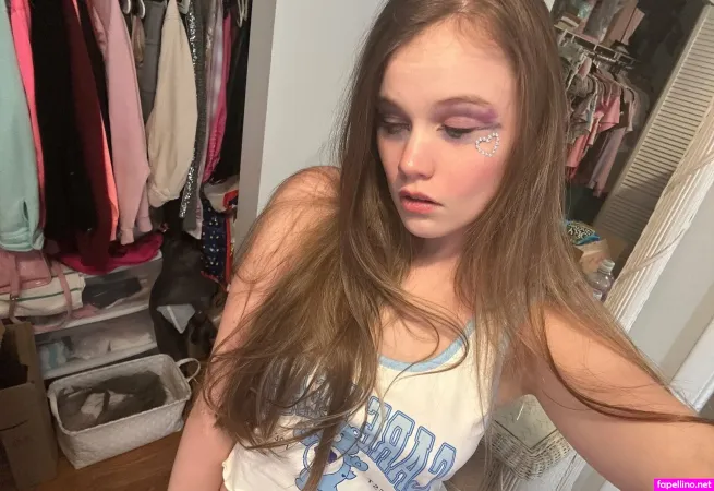 Egirlshae OnlyFans Thumbnail #pfSzTRdnLS