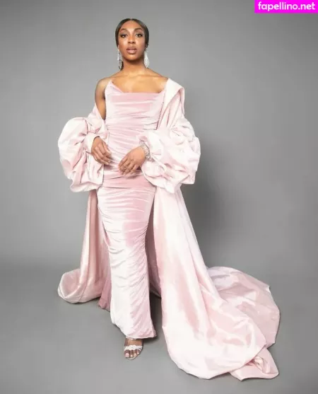 Ego Nwodim OnlyFans Thumbnail #pebypp8ad8