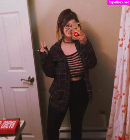 Eileenexy OnlyFans Thumbnail #KdauYSpbST