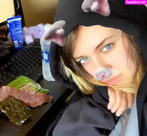 Eileenexy OnlyFans Thumbnail #ZO2rREnxYg