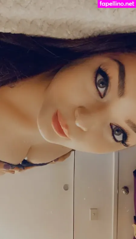 Eille 1 OnlyFans Thumbnail #7B2PMk7dY1