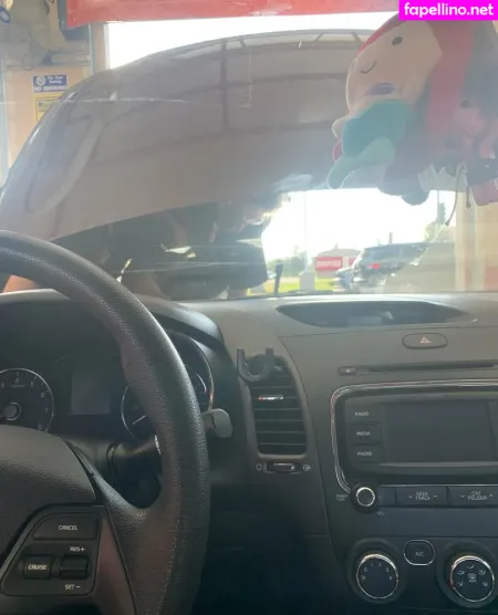 Eille 1 OnlyFans Thumbnail #DQ4Ew1bOL7