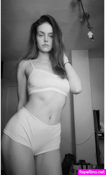Einfach Louise OnlyFans Thumbnail #q6jq5k5cPU