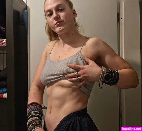 Einfachnurchristiinaa OnlyFans Thumbnail #BztOrCQOiV