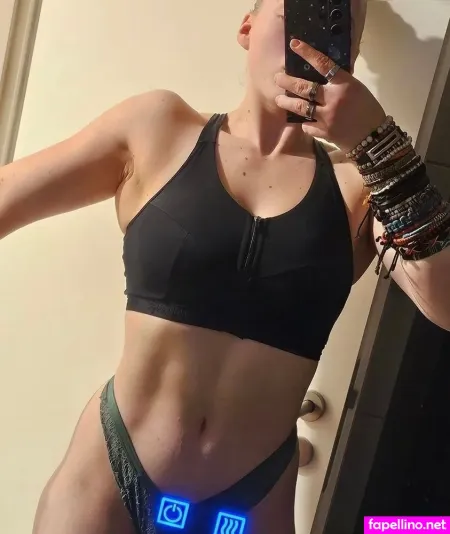 Einfachnurchristiinaa OnlyFans Thumbnail #bCKHQSKxVi