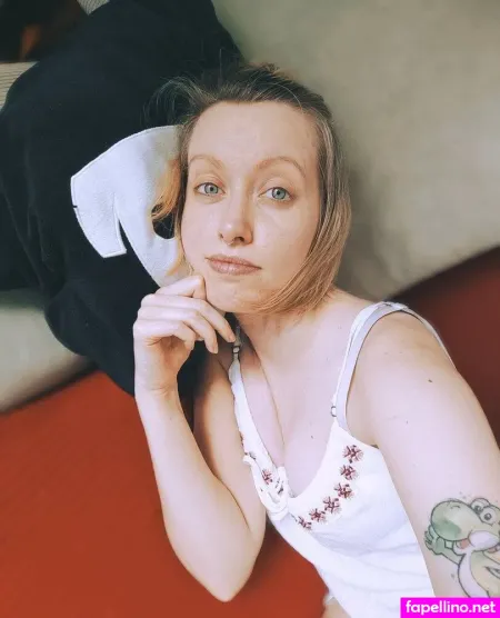 Einfachsonina OnlyFans Thumbnail #BvTF0TDqeN