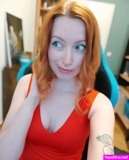 Einfachsonina OnlyFans Thumbnail #qYlmGXjHZY