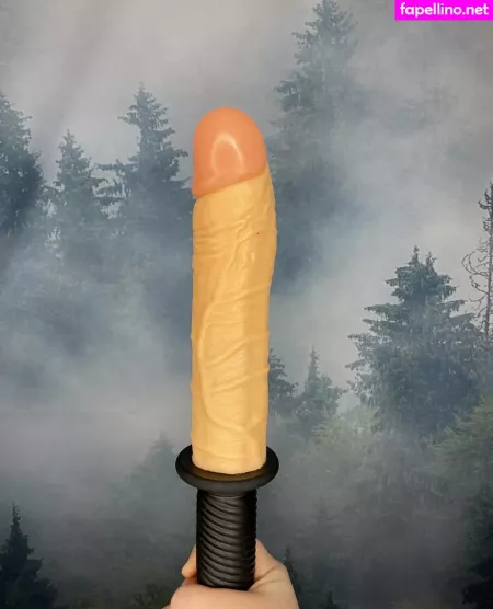 Eiramaroonfree OnlyFans Thumbnail #jbkuSRIF9D