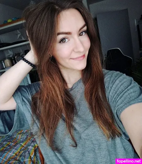 Eismelone OnlyFans Thumbnail #zpDZt4XT37