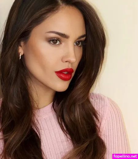 Eiza Gonzalez OnlyFans Thumbnail #8odQxgKCBn
