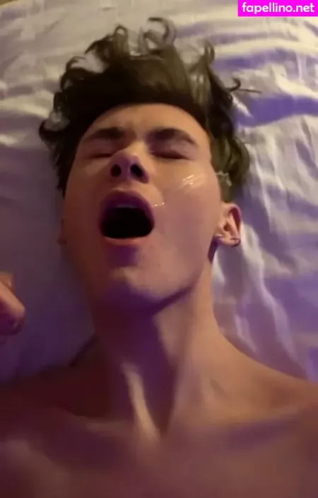 Ejaywoodsfree OnlyFans Thumbnail #fU5lZvpKuP