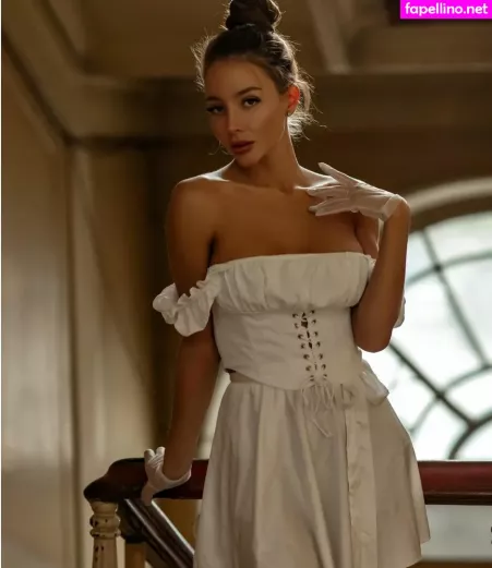 Ekaterina Shiryaeva OnlyFans Thumbnail #5tbNKa2bTG