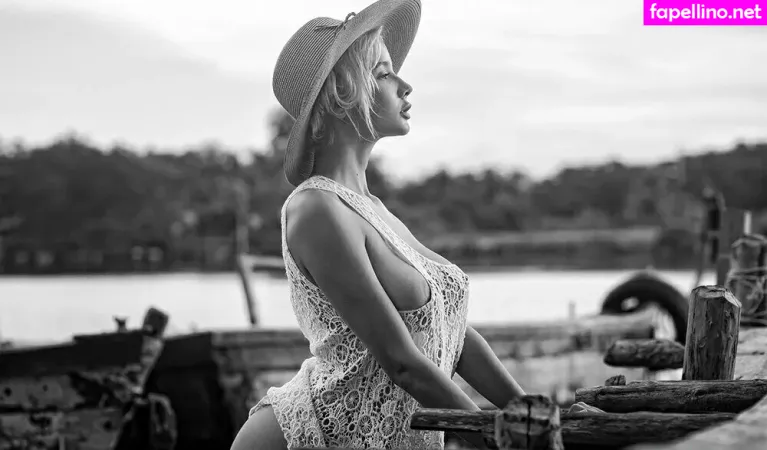 Ekaterina Shiryaeva OnlyFans Thumbnail #AAwi6pecwm