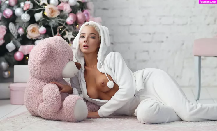 Ekaterina Shiryaeva OnlyFans Thumbnail #By31qObuH2