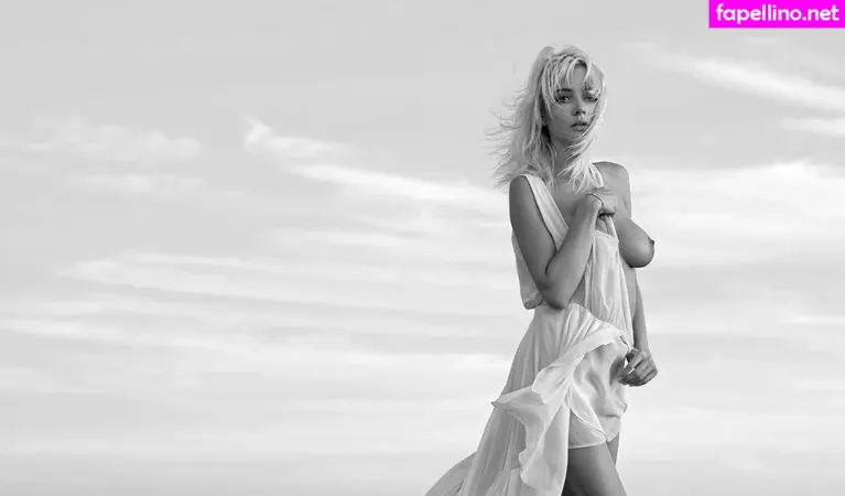 Ekaterina Shiryaeva OnlyFans Thumbnail #HlwANedxik