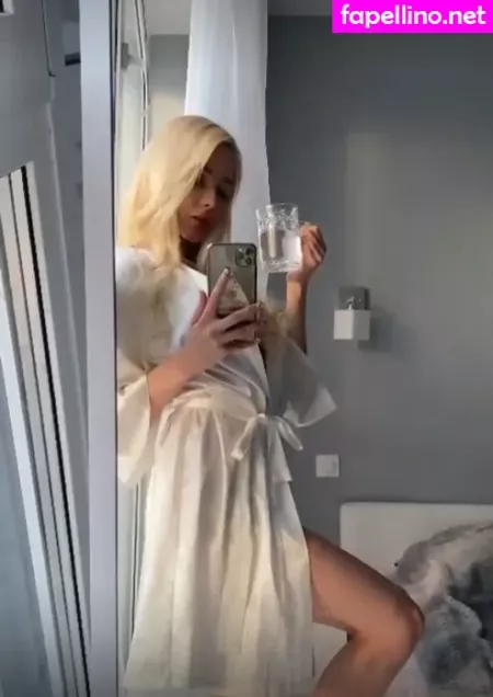 Ekaterina Shiryaeva OnlyFans Thumbnail #Uyze14YJXX