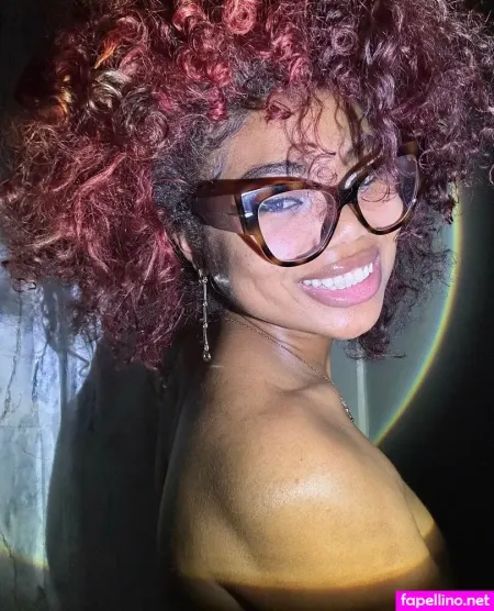 El3phanttittyz Main Profile Photo