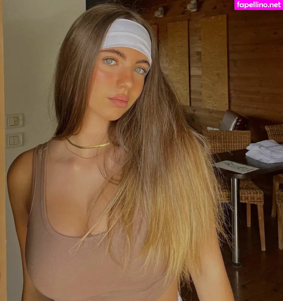 ela.be, ela_beeri, elabeeri Nude Leaked OnlyFans Photo #SGGWUa108d