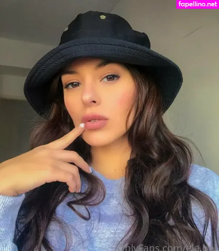 Ela Bel OnlyFans Thumbnail #lL0i7iqOxM
