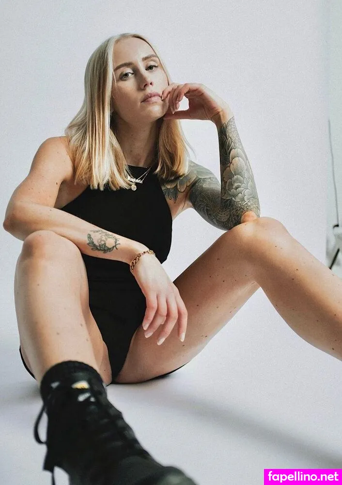 Elarausch Nude Leaked OnlyFans Photo #JQaI1F2kBd