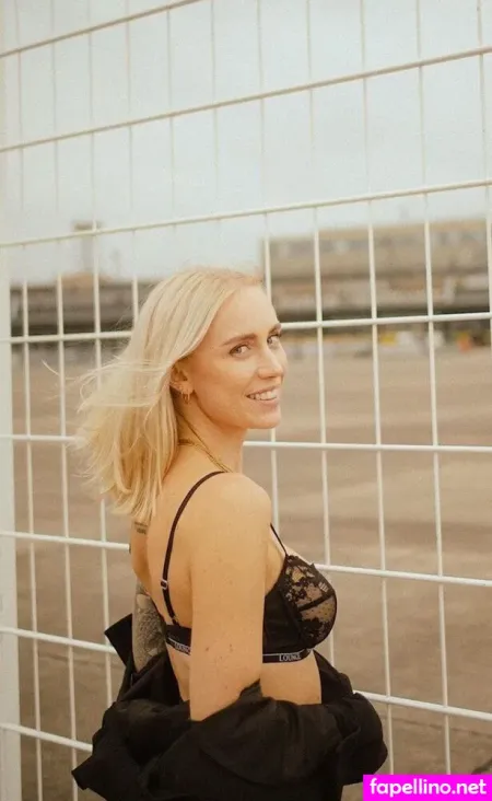 Ela Rausch Raphaela OnlyFans Thumbnail #LgywI3ntsG