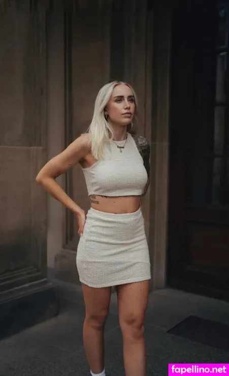 Ela Rausch Raphaela OnlyFans Thumbnail #a6jnE93SQS