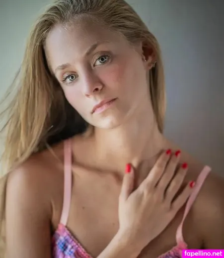 Elabarkay OnlyFans Thumbnail #9UUClvDAwv