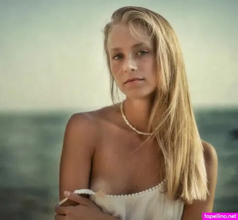 Elabarkay OnlyFans Thumbnail #Tb0JBGjDuN