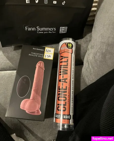 Elacharlottee OnlyFans Thumbnail #QH6NpaIb2c