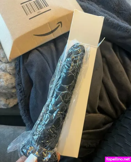 Elacharlottee OnlyFans Thumbnail #f8h0KZ899B