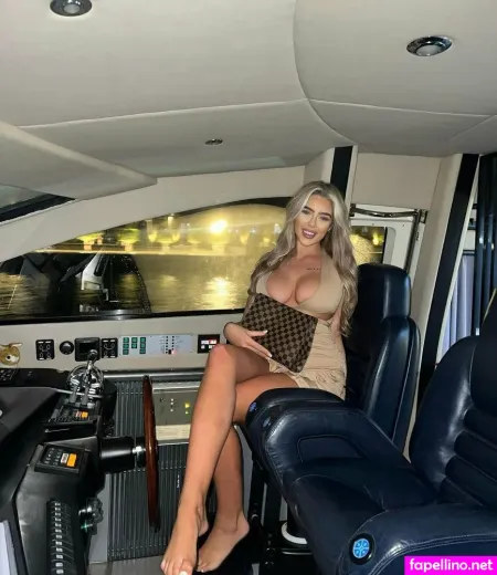 Elacharlottee OnlyFans Thumbnail #iBoP5JomXx