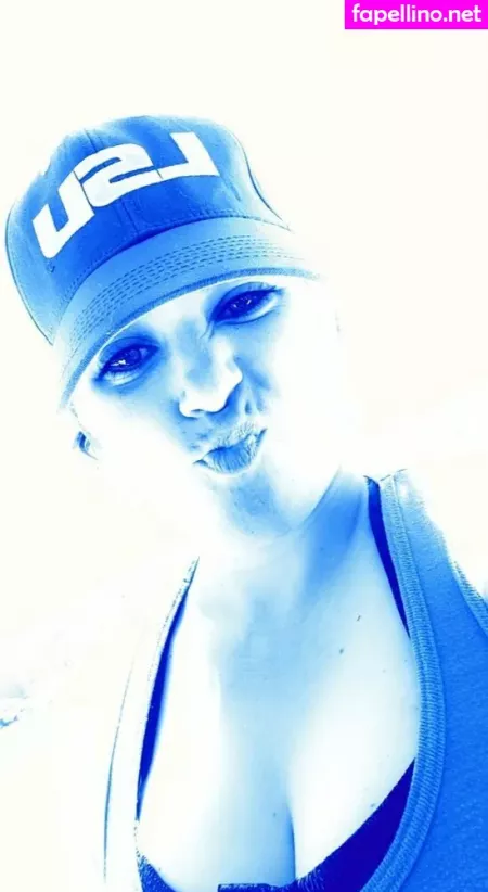 Elainagregory OnlyFans Thumbnail #0GmJDn7RJa