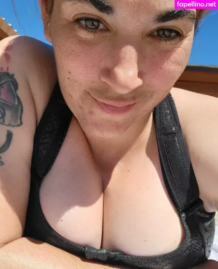 Elainagregory OnlyFans Thumbnail #1jKutQXAIW