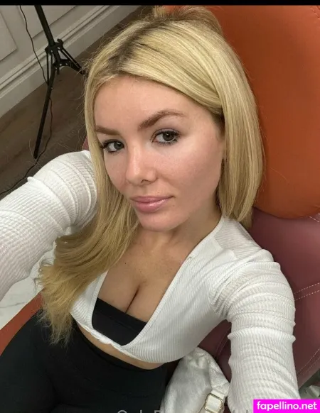 Elainavice OnlyFans Thumbnail #CcLAQf7AKS