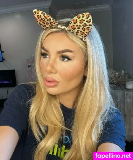 Elainavice OnlyFans Thumbnail #KWHz0BcQ0r