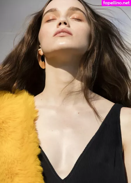 Elaine Carlin OnlyFans Thumbnail #0yHxqfSxem