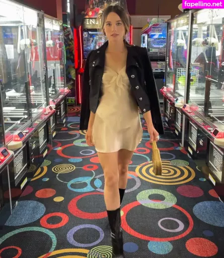 Elaine Carlin OnlyFans Thumbnail #mDG5DUF3pR