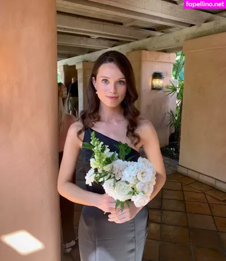 Elaine Carlin OnlyFans Thumbnail #wVUAxit7Gb