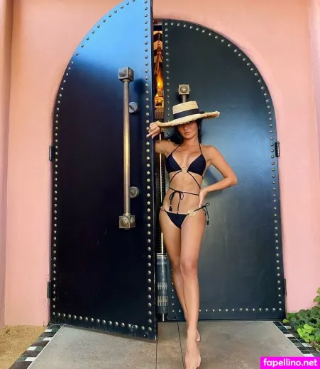 Elaine Kim OnlyFans Thumbnail #eXxbU2H8D8