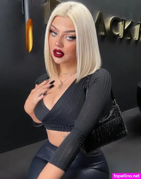 Elaine Victoria OnlyFans Thumbnail #ENYeGk6x36