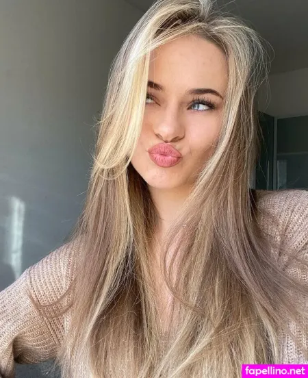 Elaineme OnlyFans Thumbnail #nV1z6eHinC