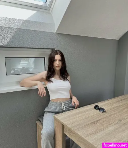 Elaineme OnlyFans Thumbnail #poemQENDAf