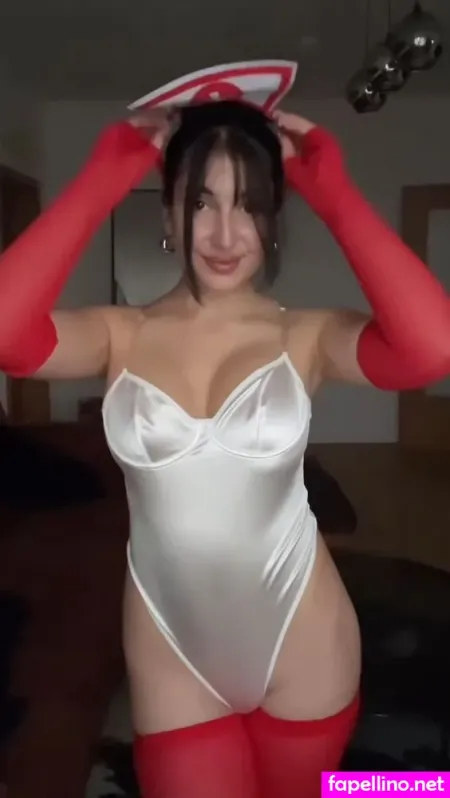 Elainepst OnlyFans Thumbnail #zyeZ30akKg